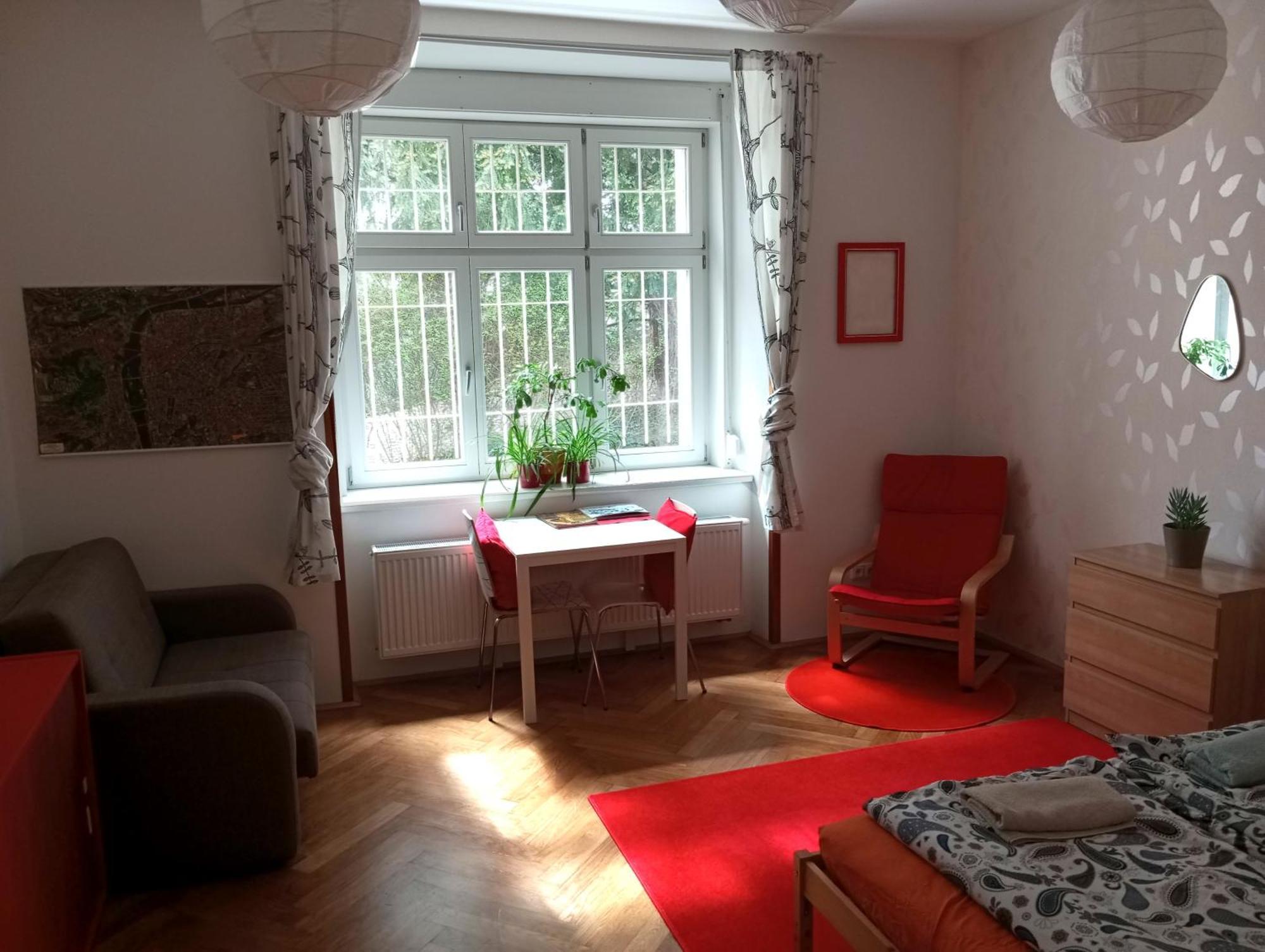 Garden Apartment Прага Екстер'єр фото