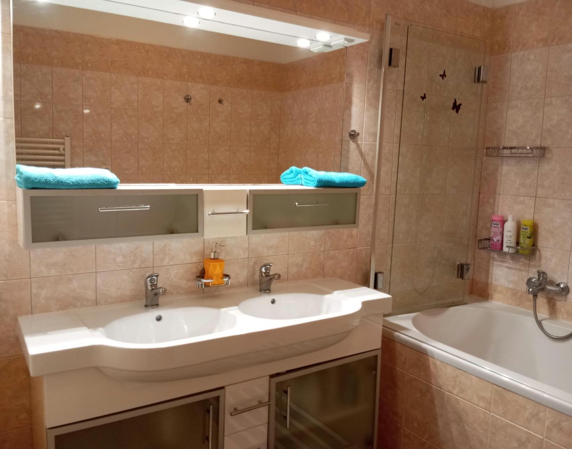 Garden Apartment Прага Екстер'єр фото