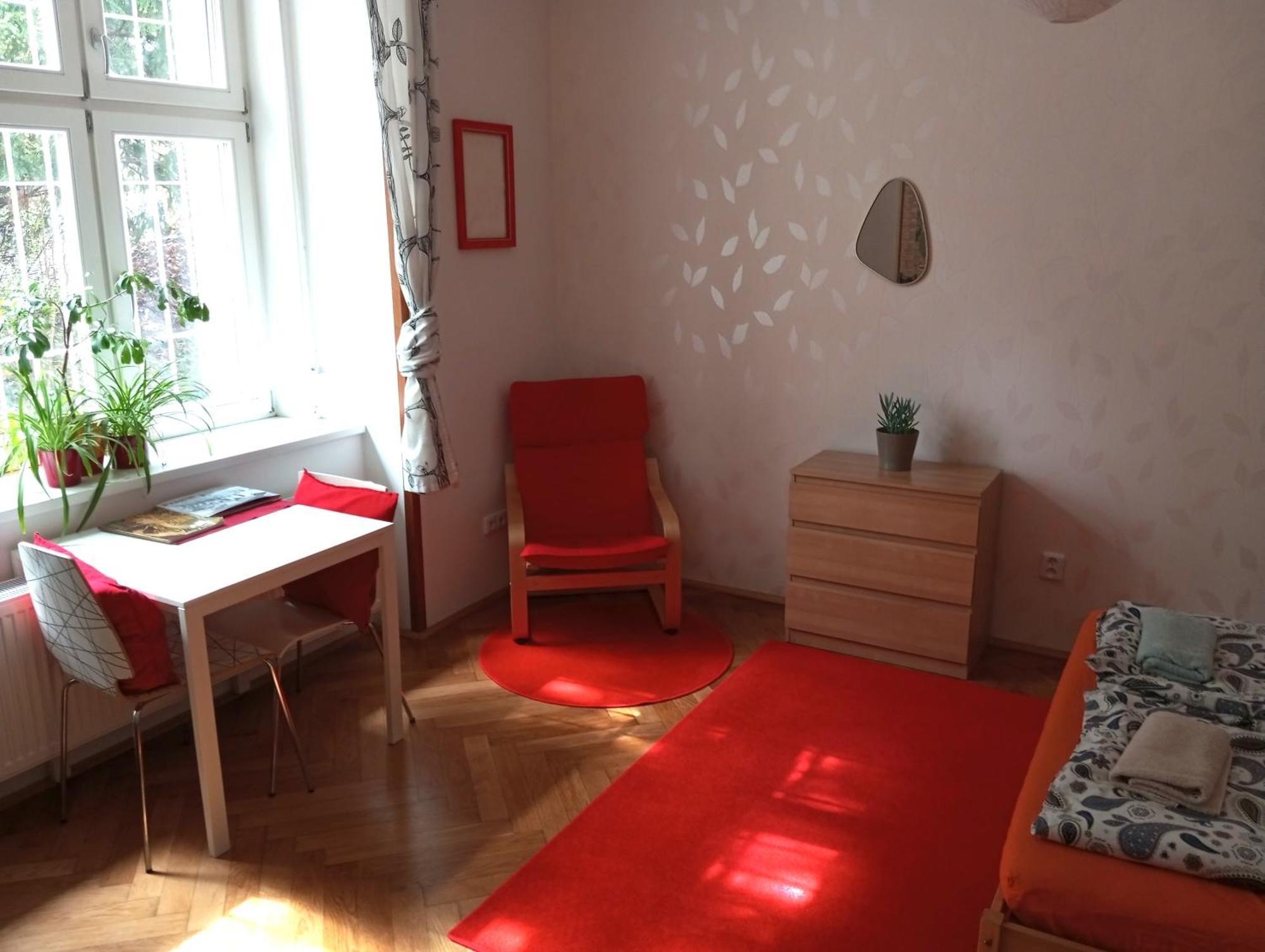 Garden Apartment Прага Екстер'єр фото